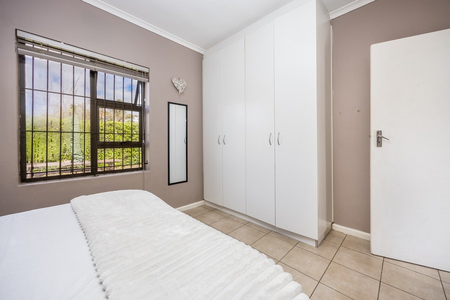 2 Bedroom Property for Sale in Viking Village Western Cape